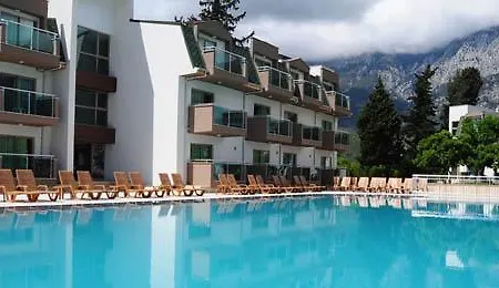 Batont Garden Semesteranläggning (resort) Göynük