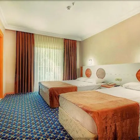 Batont Garden Hotel