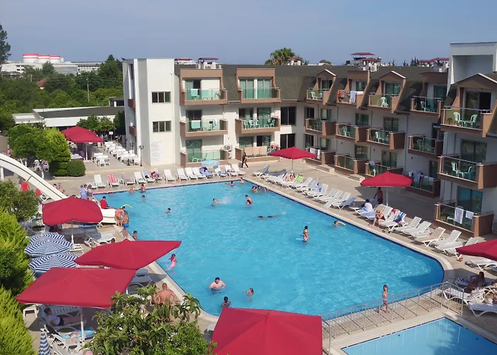 Batont Garden Resort 4*