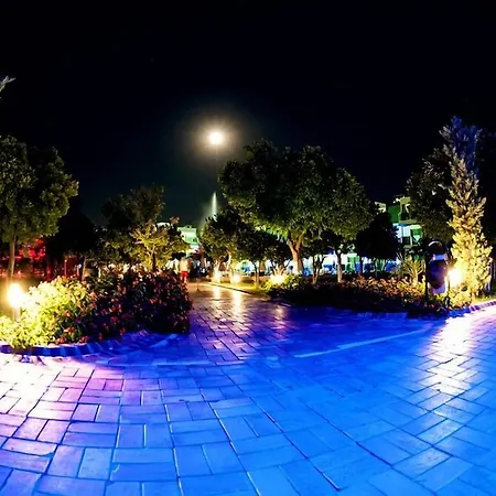 Batont Garden 酒店 高纳克